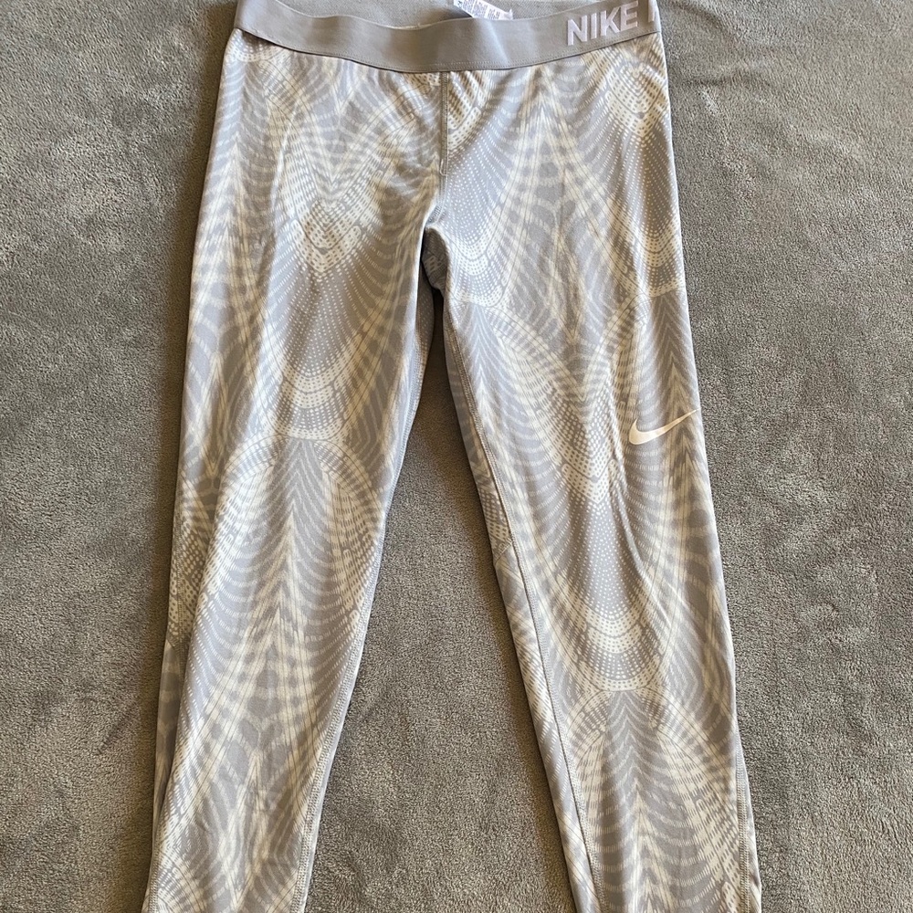 Full length Nike pros